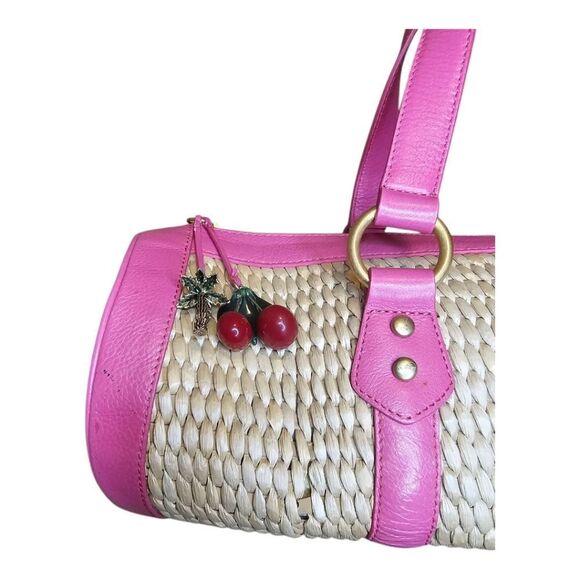 Y2K JUICY COUTURE Woven Straw Wicker Barrel Purse w/Cherry Charm - Picture 4 of 13